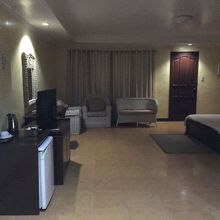 Oro Beach Resort Malay Luaran gambar