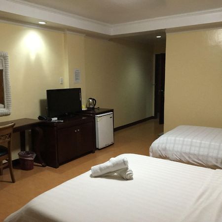 Oro Beach Resort Malay Luaran gambar
